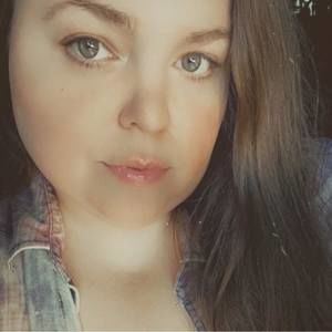 Meet your Posher, Carrie